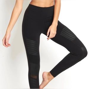 NWT Alo Yoga High-waisted Moto Leggings Medium in Field Green